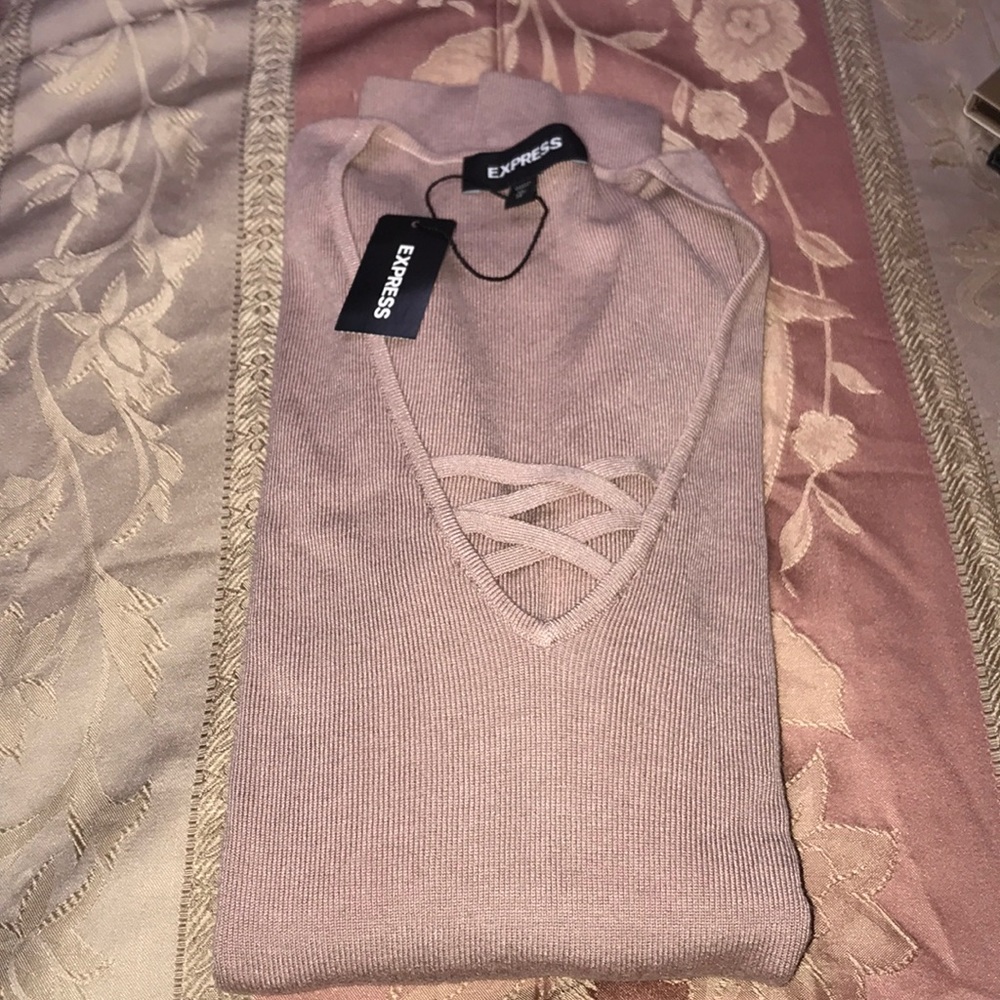 Express sweater in Medium